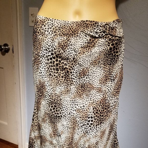 NEW animal print  silk Worthington hi-low skirt M - Picture 6 of 6
